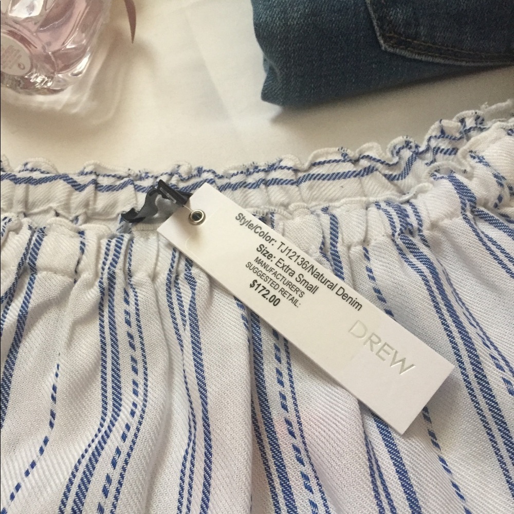 ANTHROPOLOGIE {Drew} bell sleeved top - Size XS - Picture 3 of 5